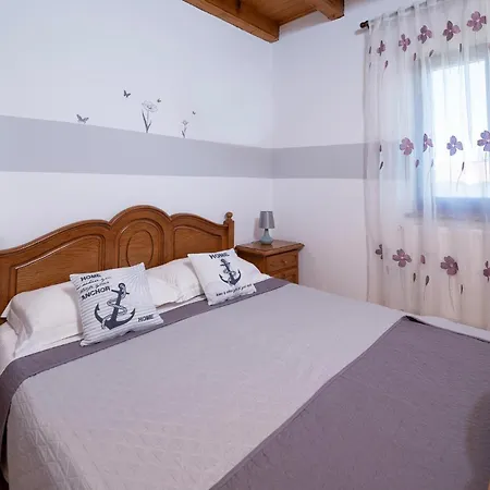 2 Bedroom Stunning In Apartman Póla